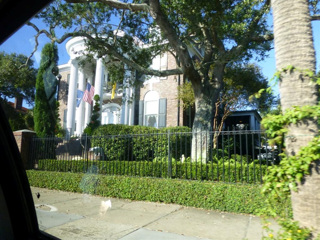 Piggly Wiggly Estate